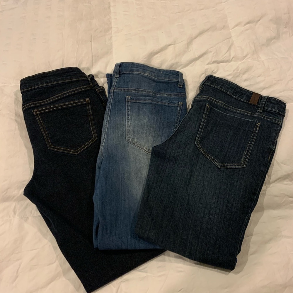 Bundle of 3 pants